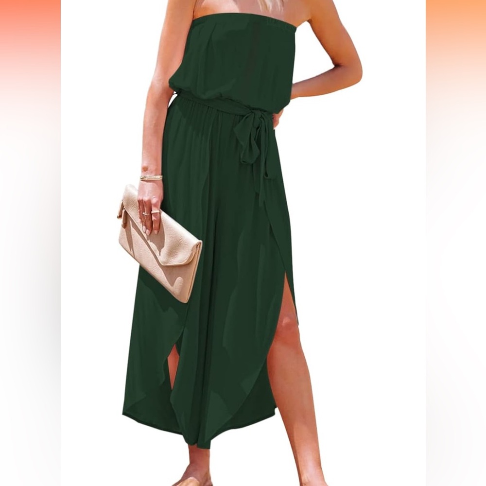 Spaghetti Strap Wide Leg flowy romper L Dark Green. Like new